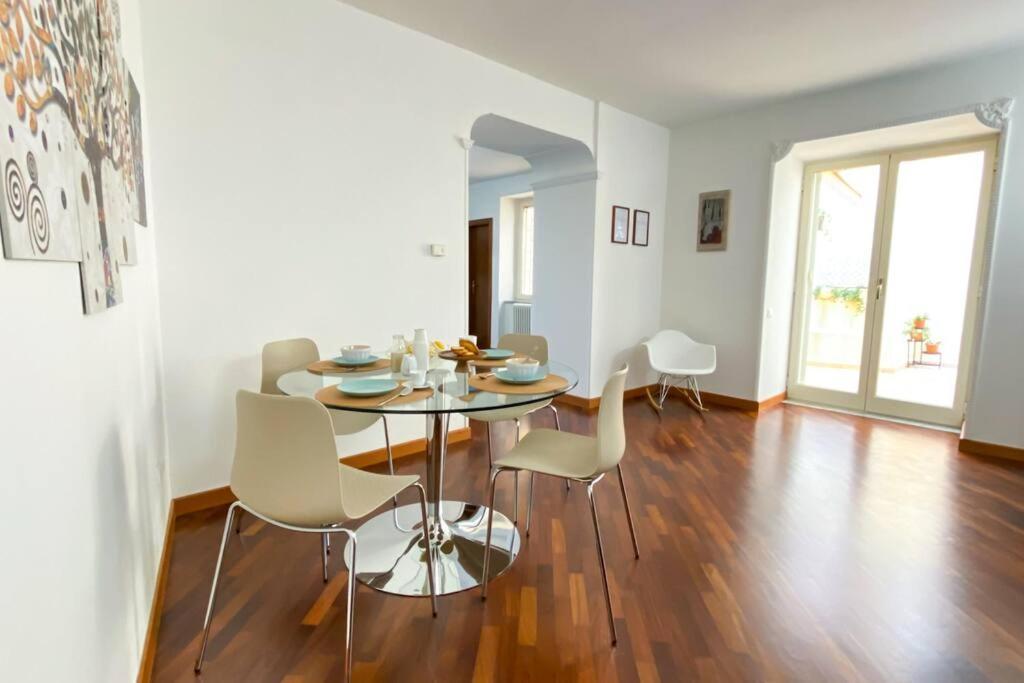 Le Scale Apartamento Salerno Exterior foto